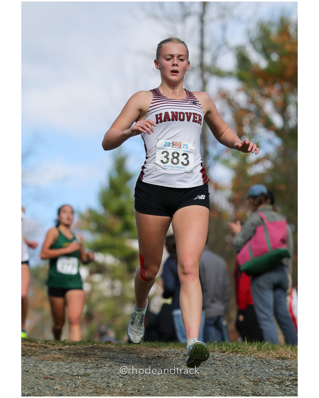 Megan Faris, Hanover HS, P15, 19:26.52 - New England Cross Country State Championship - Thetford Vt - November 8, 2025 File: ./dir-1-Girls-Championship/251108-2025-New England-Cross-Country-Championships-Thetford-VT-49-296A1226.jpg Megan Faris, Hanover HS, P15, 19:26.52 - New England Cross Country State Championship - Thetford Vt - November 8, 2025 – 2025 New England C…